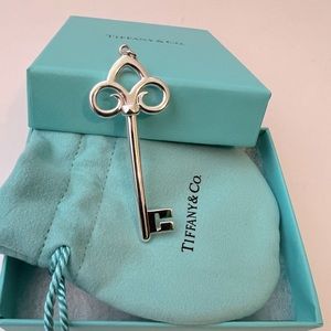 100% Authentic Tiffany&Co Fleur De Lis Key Charm in sterling silver - XL size